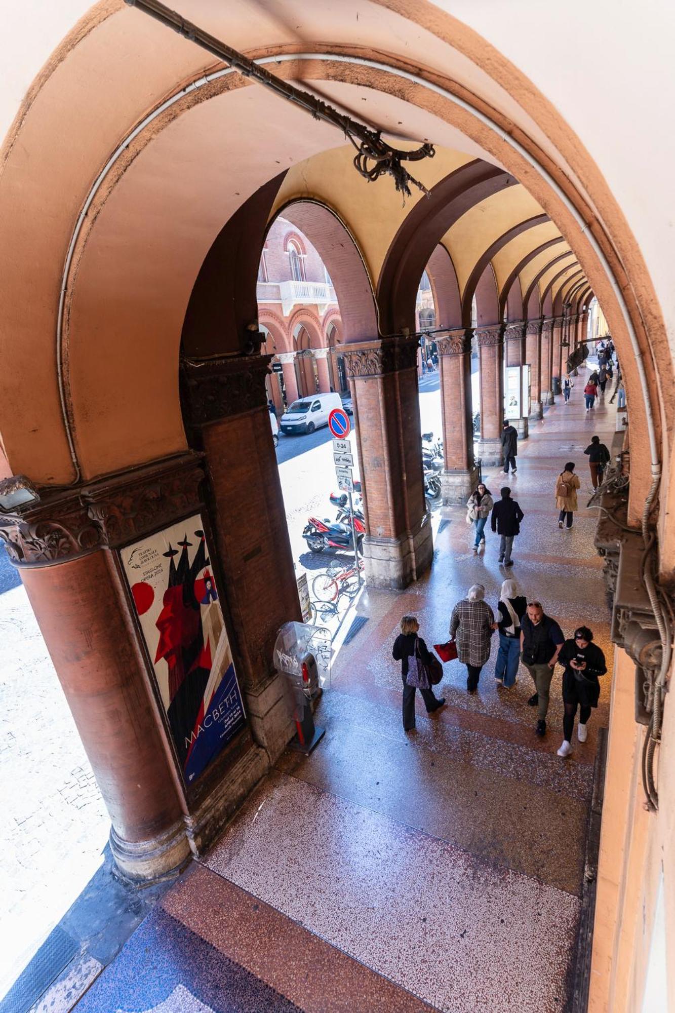 Matildeland Appartamento Centro Storico - Via Indipendenza بولونيا المظهر الخارجي الصورة